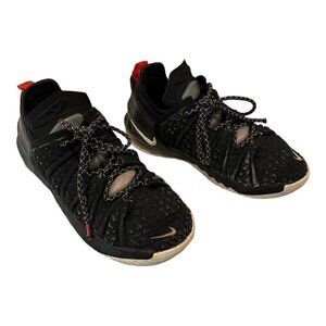Nike Boys LeBron 18 CW2760-001 Black Basketball Shoes Sneakers Size 4Y